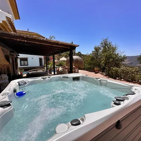 Malaga Con Jacuzzi Piscina Vallada Barbacoa By Andaraholidays *
